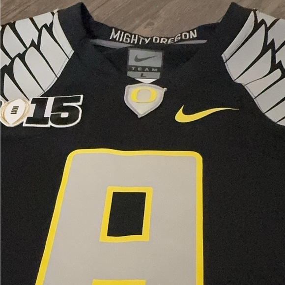Nike Oregon Ducks Mariota jersey sz Large - Picture 5 of 5